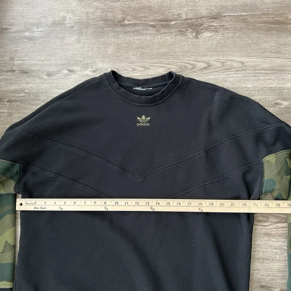 adidas Originals Camo Crew Sweatshirt Mens XLarge Fleece